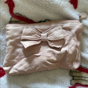Elegant Pink Bow Clutch